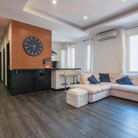 شقة Xenia - Spacious Four-room In Moscova *