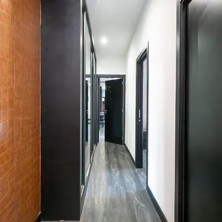 Xenia - Spacious Four-room In Moscova شقة ميلان