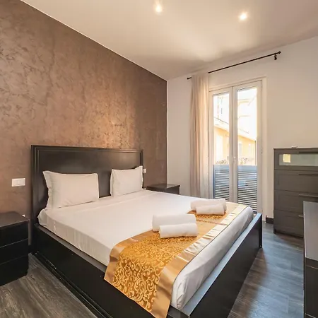 Xenia - Spacious Four-room In Moscova شقة