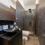 Xenia - Spacious Four-room In Moscova *