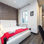 Xenia - Spacious Four-room In Moscova 아파트 밀라노