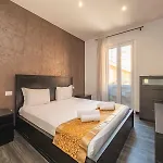 Xenia - Spacious Four-room In Moscova 아파트