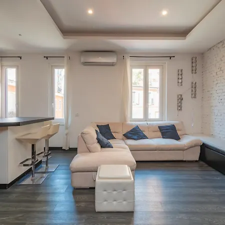 Xenia - Spacious Four-room In Moscova アパート *
