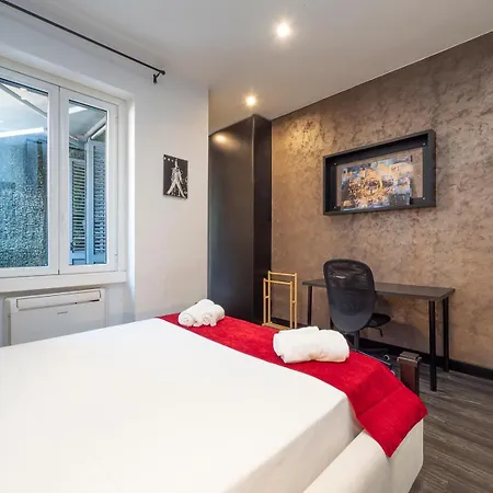 Xenia - Spacious Four-room In Moscova 아파트